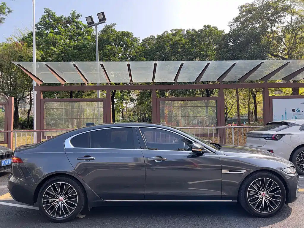 Jaguar Jaguar XEL 2020 2.0T 200PS S Sport Elegant Edition 2021 - thumbnail 4