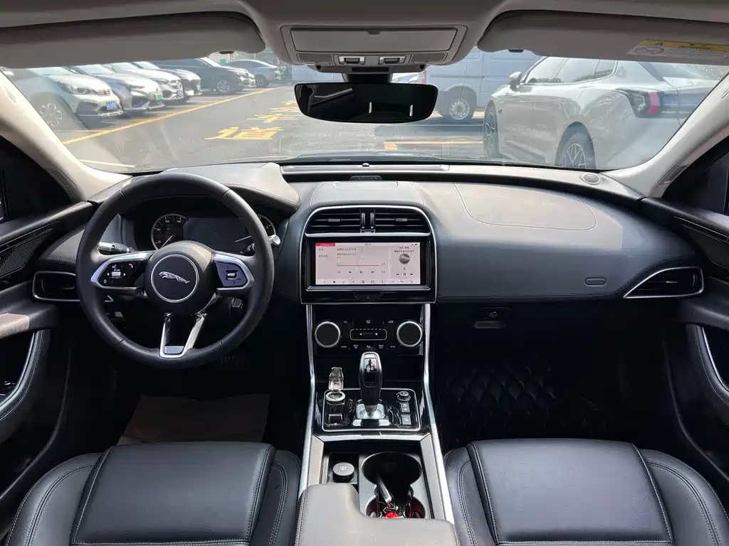 Jaguar Jaguar XEL 2020 2.0T 200PS S Sport Elegant Edition 2021 - thumbnail 6