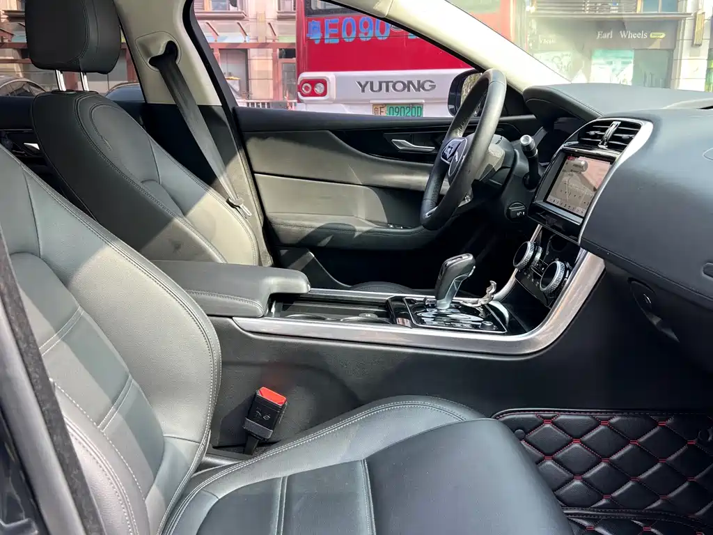 Jaguar Jaguar XEL 2020 2.0T 200PS S Sport Elegant Edition 2021 - thumbnail 7