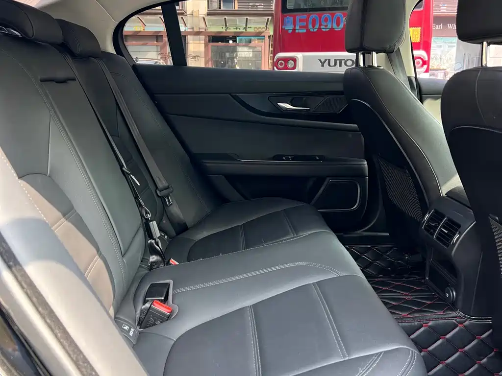 Jaguar Jaguar XEL 2020 2.0T 200PS S Sport Elegant Edition 2021 - thumbnail 10