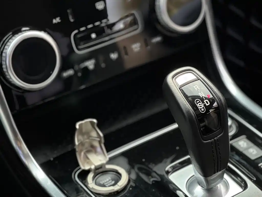 Jaguar Jaguar XEL 2020 2.0T 200PS S Sport Elegant Edition 2021 - thumbnail 15