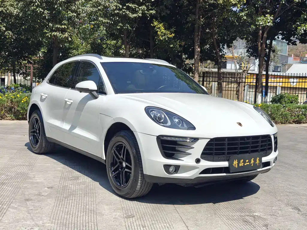 Porsche Porsche Macan 2017 Macan 2.0T 2017 - thumbnail 3
