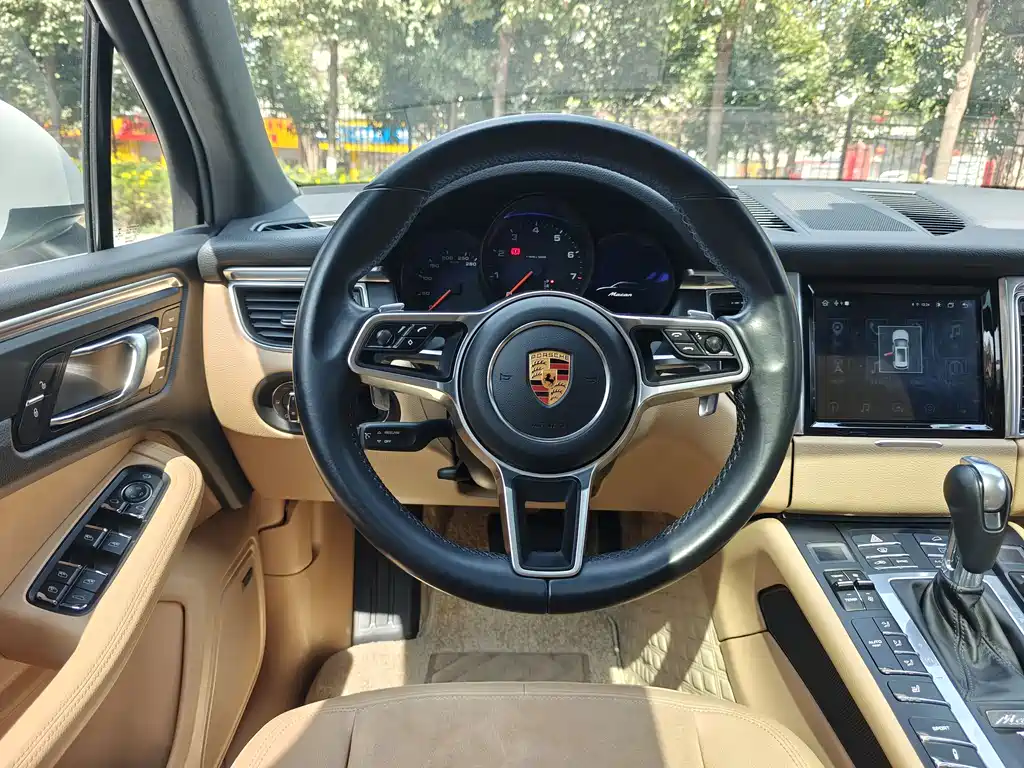 Porsche Porsche Macan 2017 Macan 2.0T 2017 - thumbnail 10