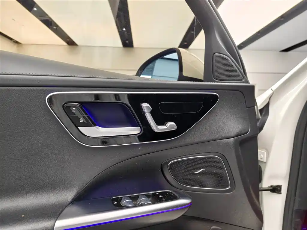 Mercedes-Benz Mercedes-Benz C-Class 2023 C 260 L Sport Edition 2023 - thumbnail 7