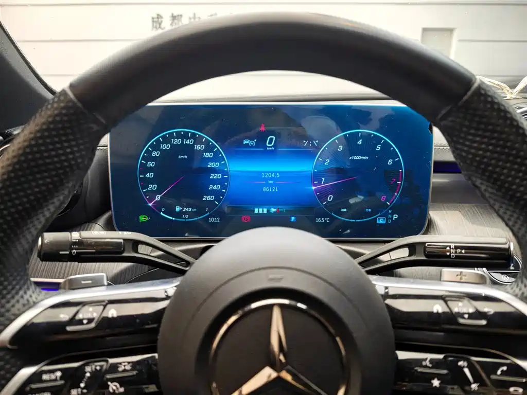 Mercedes-Benz Mercedes-Benz C-Class 2023 C 260 L Sport Edition 2023 - thumbnail 11