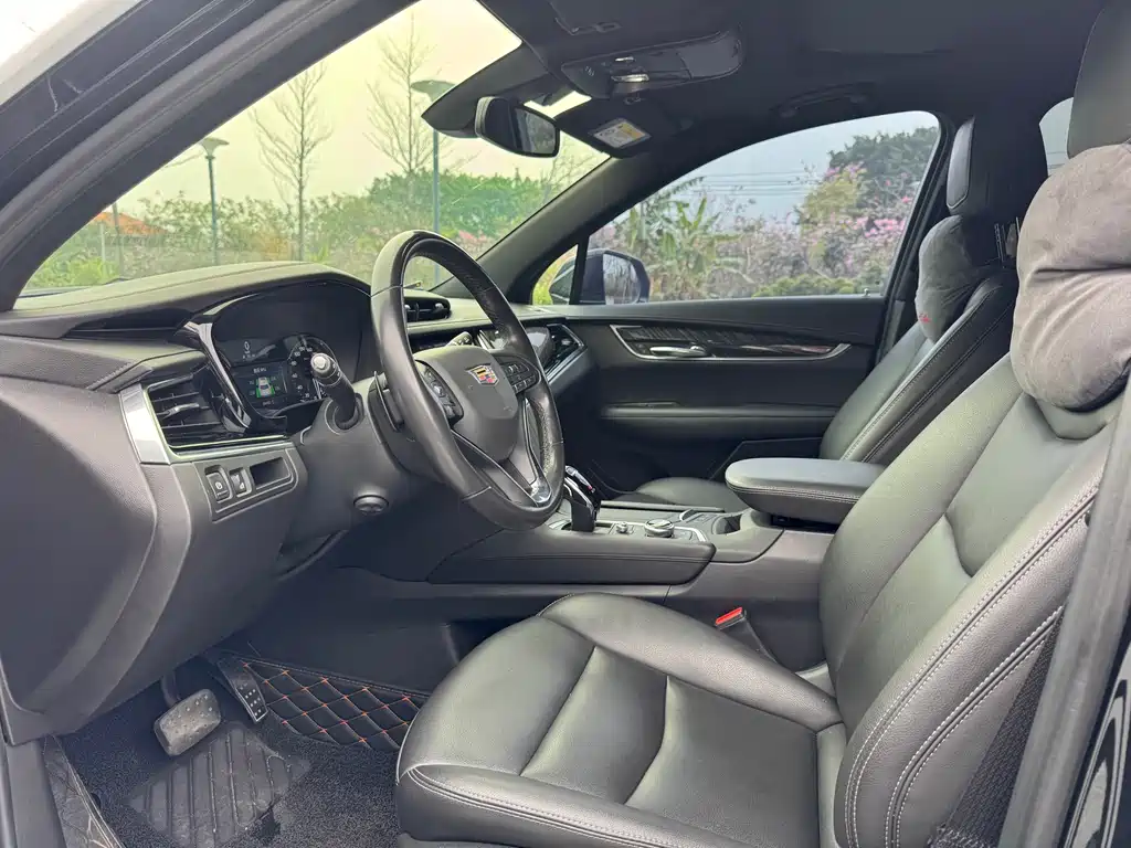 Cadillac Cadillac XT6 2022 2.0T 7-seater FWD Luxury Edition 2022 - thumbnail 10