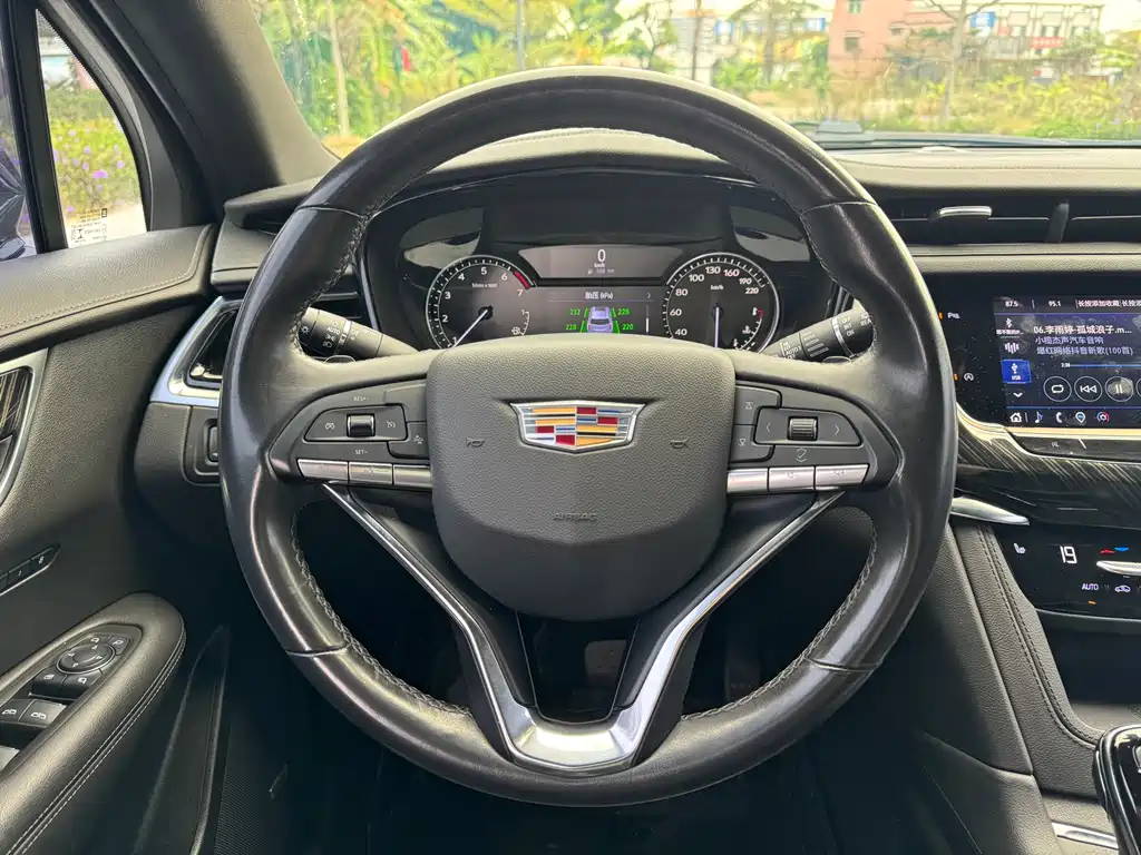 Cadillac Cadillac XT6 2022 2.0T 7-seater FWD Luxury Edition 2022 - thumbnail 11