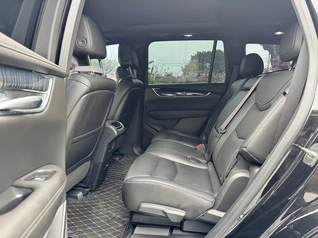 Cadillac Cadillac XT6 2022 2.0T 7-seater FWD Luxury Edition 2022 - thumbnail 17