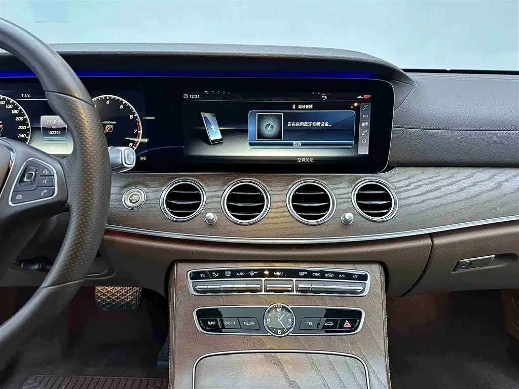 Mercedes-Benz Mercedes-Benz E-Class 2018 E 200 L 2018 - thumbnail 13