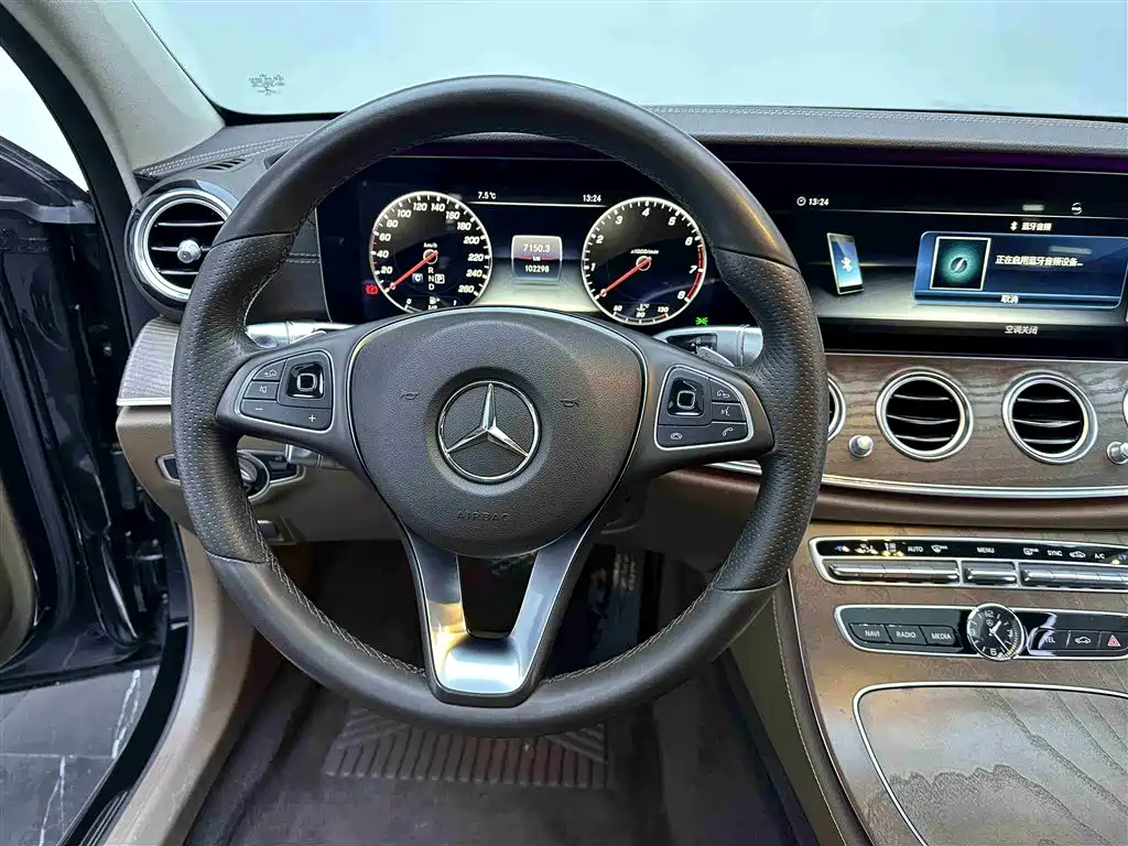 Mercedes-Benz Mercedes-Benz E-Class 2018 E 200 L 2018 - thumbnail 14