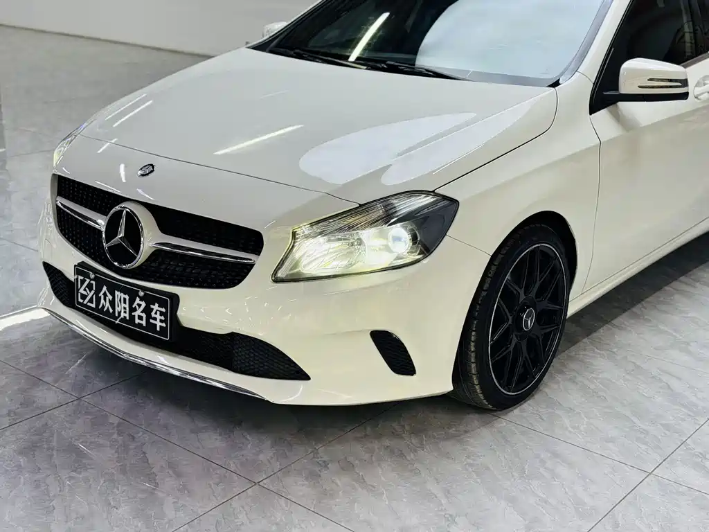 Mercedes-Benz Mercedes-Benz A-Class 2016 A 180 2016 - thumbnail 6