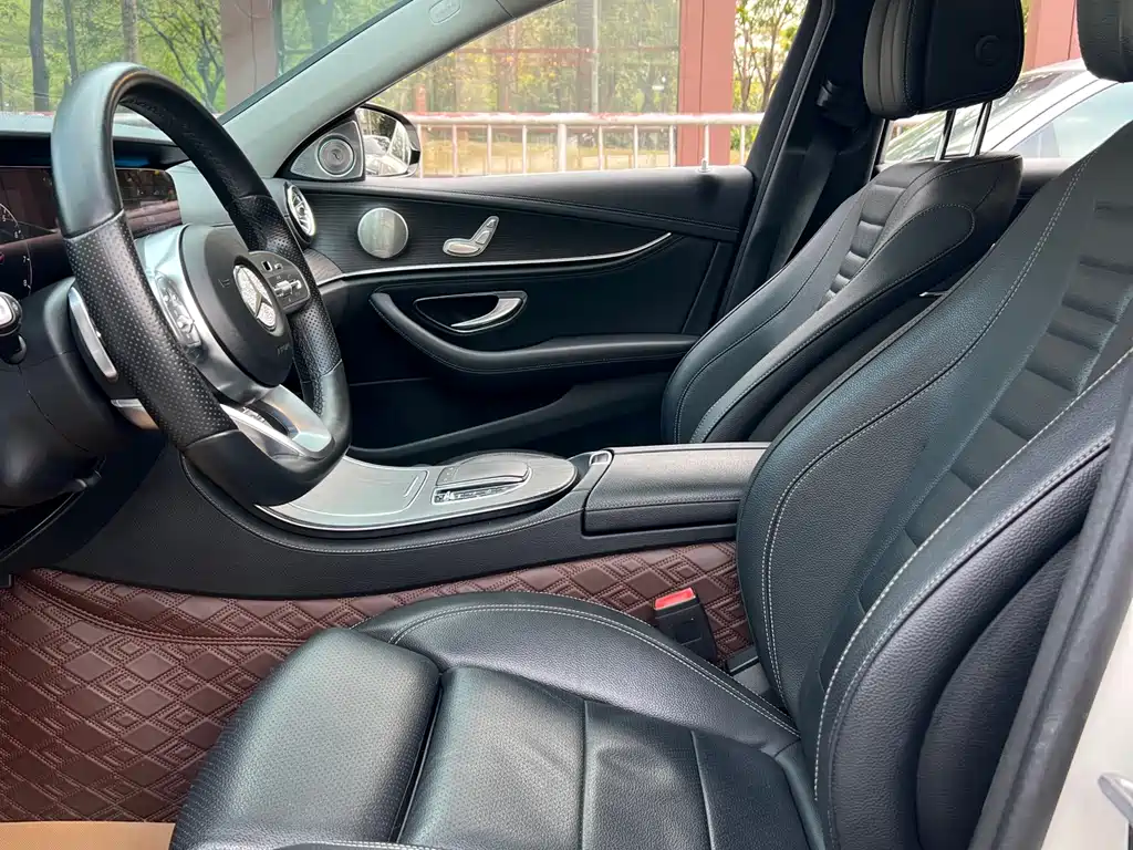 Mercedes-Benz Mercedes-Benz E-Class 2020 E 260 L Sport 2020 - thumbnail 10