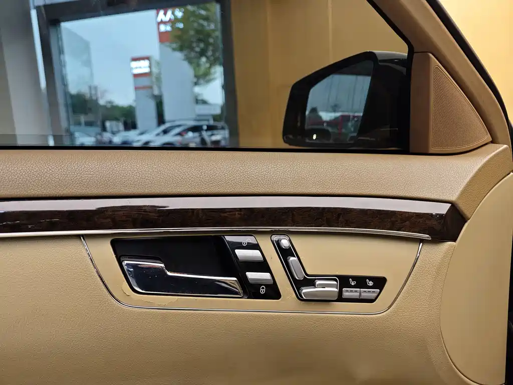 Mercedes-Benz Mercedes-Benz S-Class 2010 S 300 L Luxury 2011 - thumbnail 8
