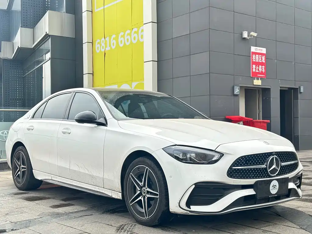Mercedes-Benz Mercedes-Benz C-Class 2024 C 260 L Night Sport Edition 2024 - thumbnail 3