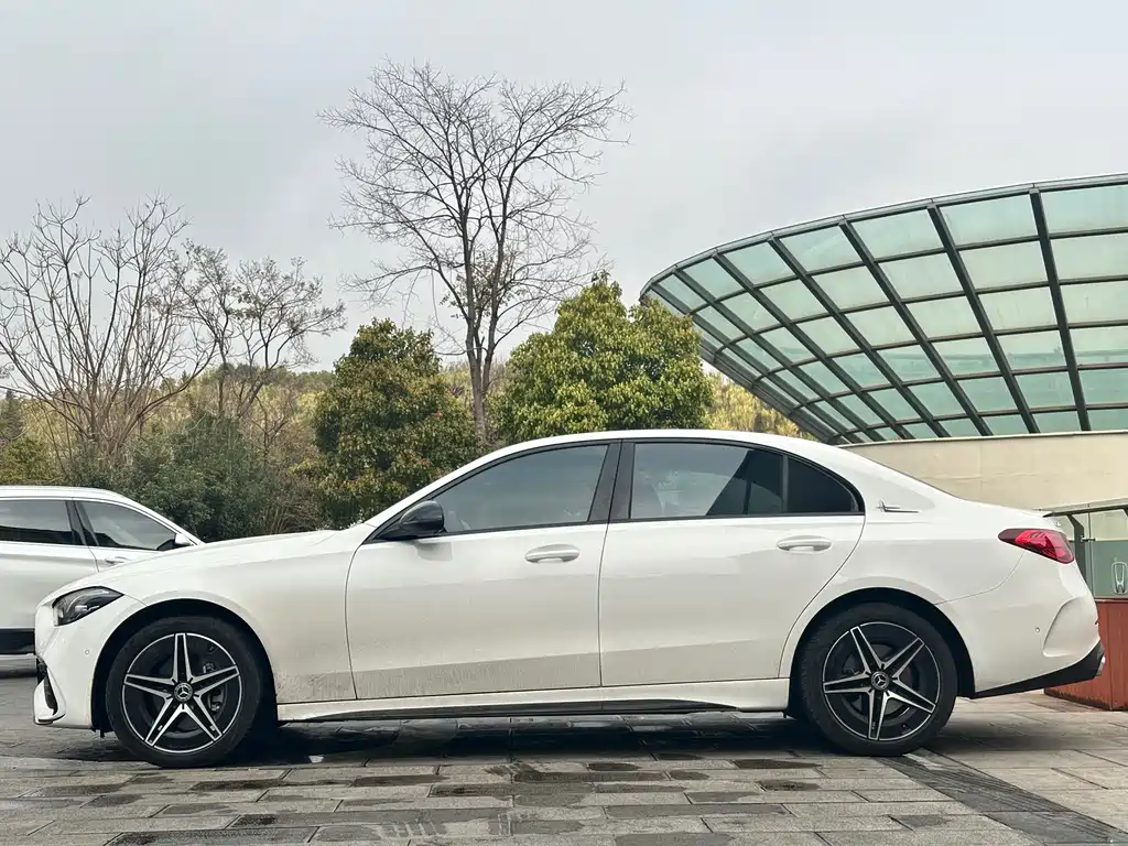 Mercedes-Benz Mercedes-Benz C-Class 2024 C 260 L Night Sport Edition 2024 - thumbnail 8