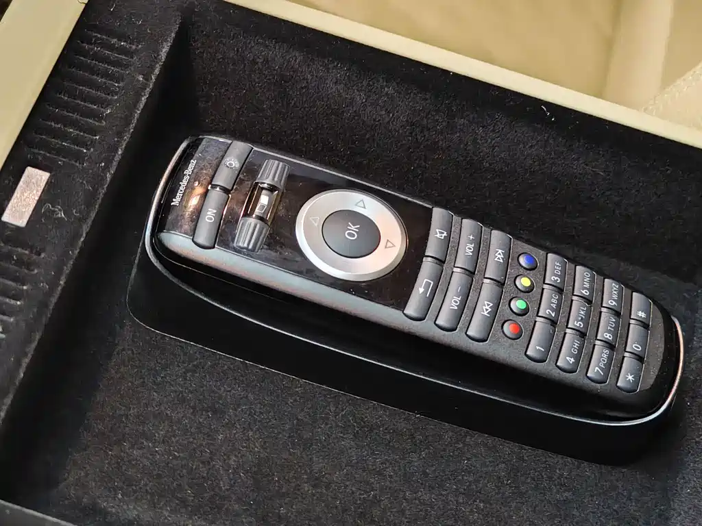 Mercedes-Benz Mercedes-Benz S-Class 2010 S 300 L Luxury 2011 - thumbnail 26