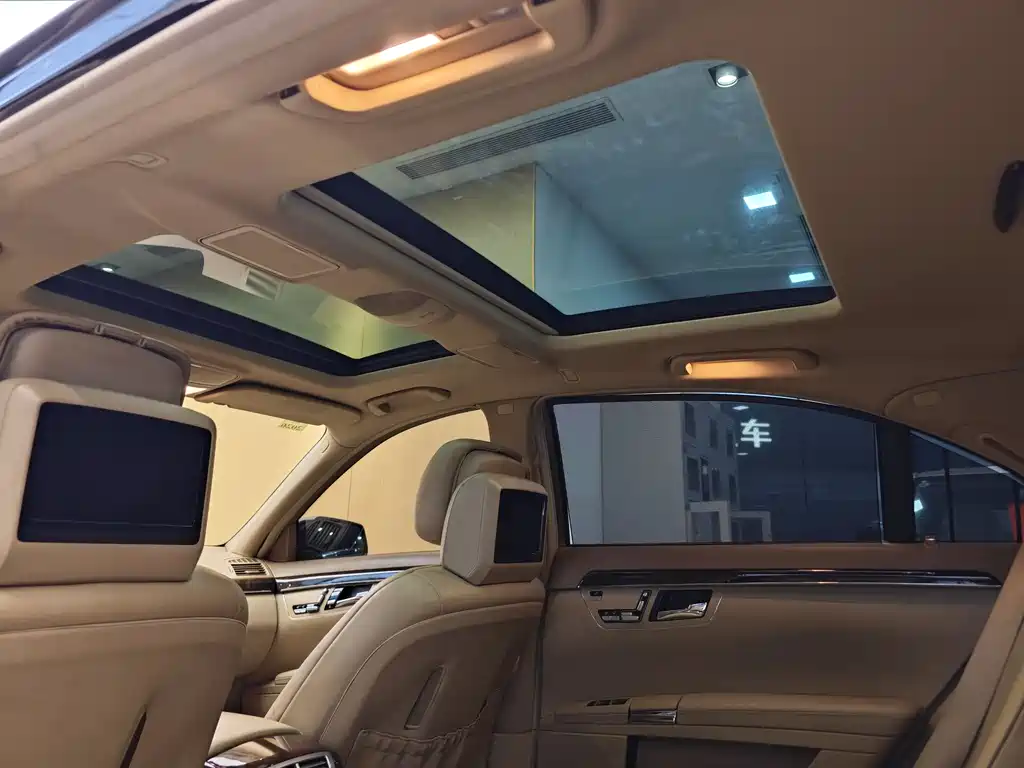 Mercedes-Benz Mercedes-Benz S-Class 2010 S 300 L Luxury 2011 - thumbnail 28