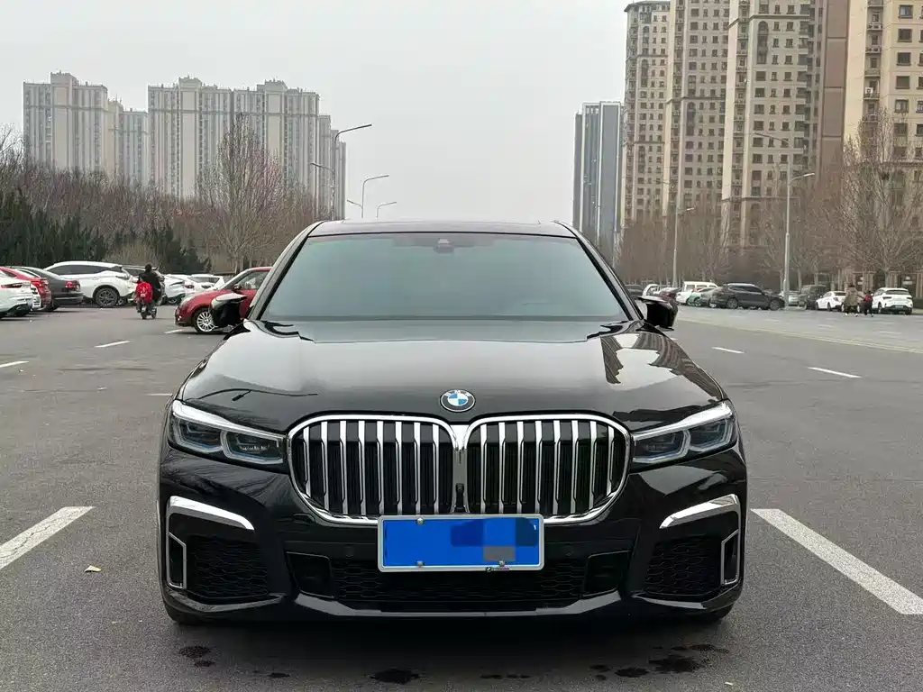 BMW BMW 7 Series 2021 740Li Leading Model M Sport Package 2022 - thumbnail 2