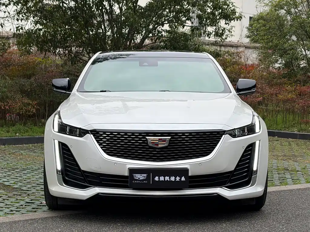 Cadillac Cadillac CT5 2023 28T Luxury (Standard) 2023 - thumbnail 2