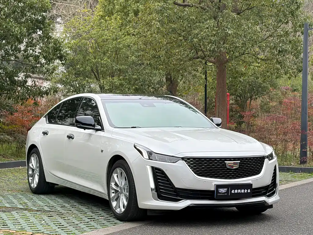 Cadillac Cadillac CT5 2023 28T Luxury (Standard) 2023 - thumbnail 3