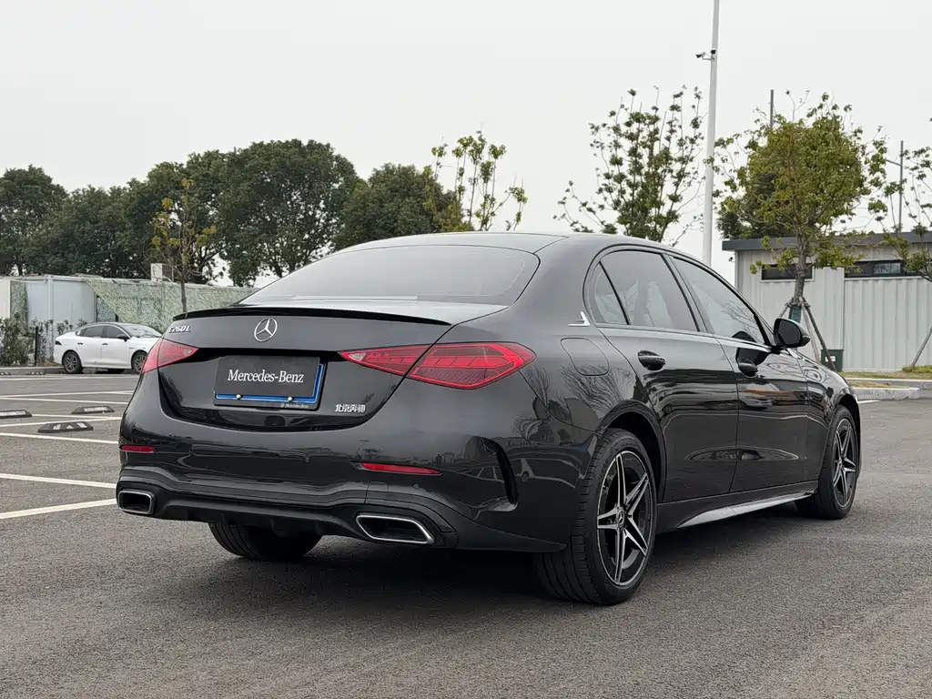 Mercedes-Benz Mercedes-Benz C-Class 2023 Facelift C 260 L Night Sport Edition 2023 - thumbnail 11