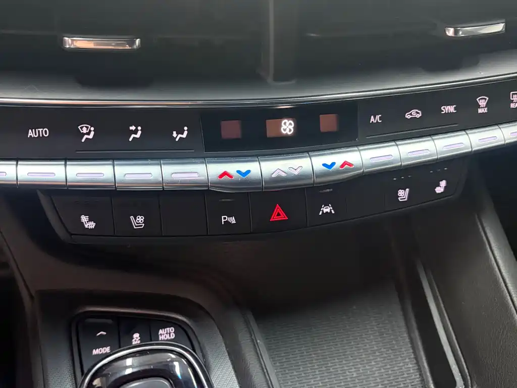 Cadillac Cadillac CT5 2023 28T Luxury (Standard) 2023 - thumbnail 16