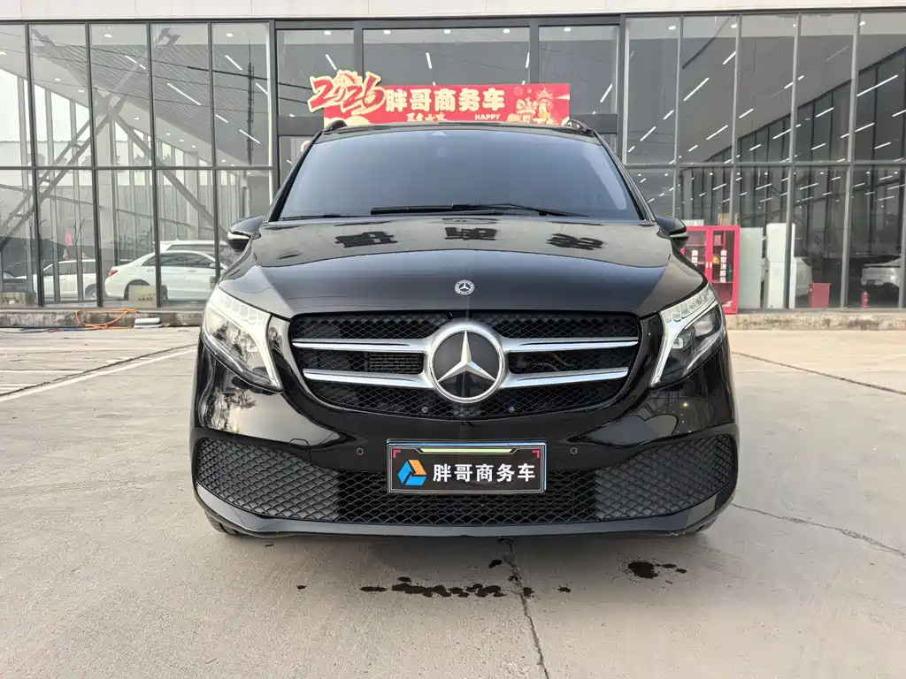 Mercedes-Benz Mercedes-Benz V-Class 2020 V 260 Navigation Edition 2021 - thumbnail 2