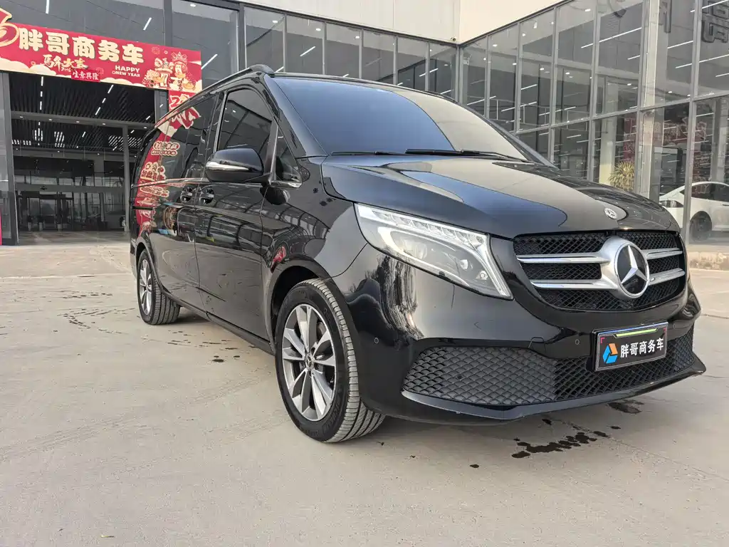 Mercedes-Benz Mercedes-Benz V-Class 2020 V 260 Navigation Edition 2021 - thumbnail 3