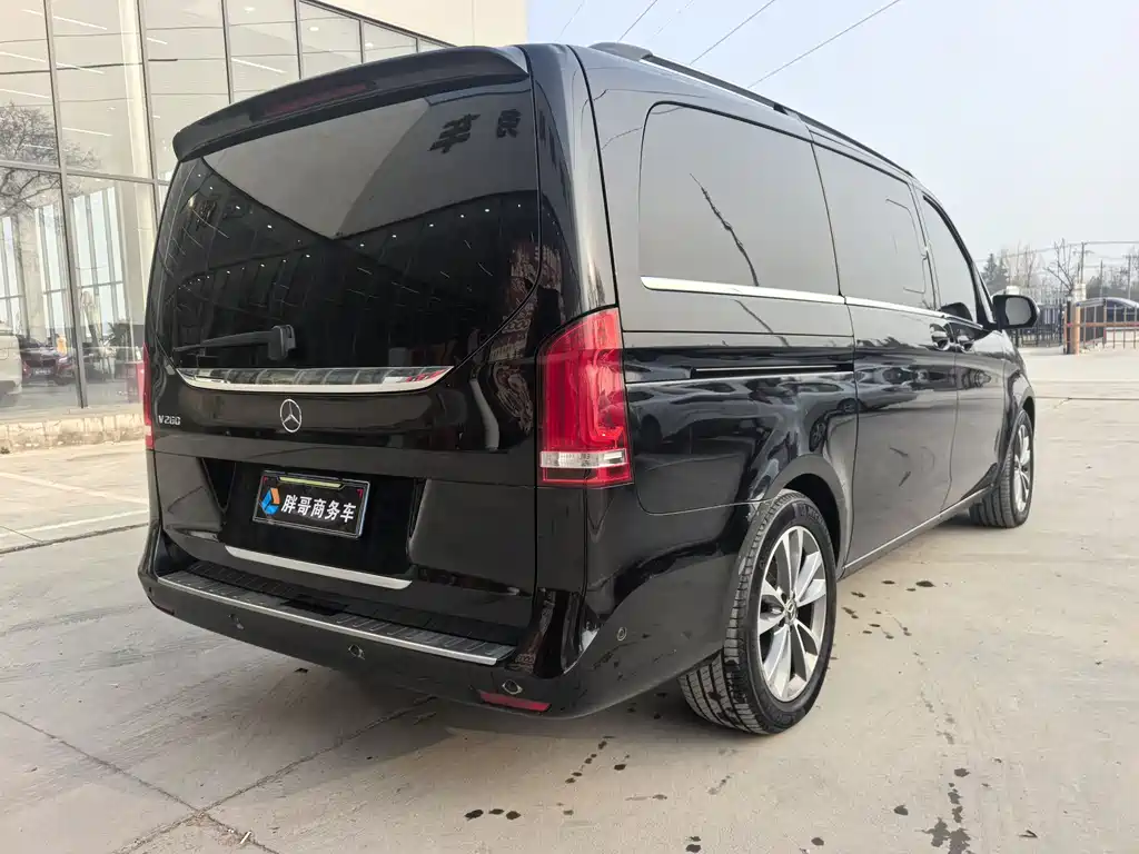 Mercedes-Benz Mercedes-Benz V-Class 2020 V 260 Navigation Edition 2021 - thumbnail 10
