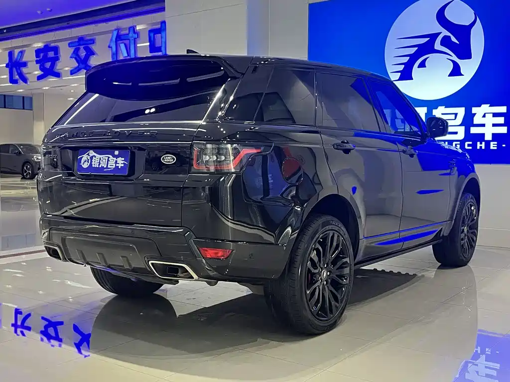 Land Rover Range Rover Sport 2021 3.0 L6 Black Badge 2021 - thumbnail 15