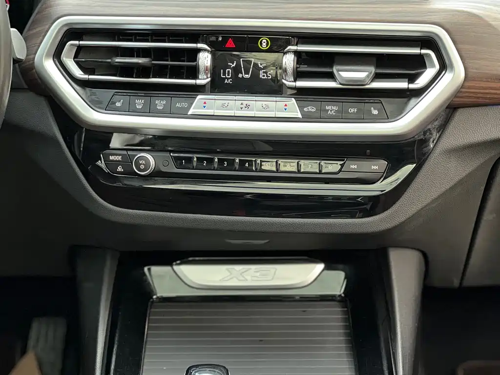 BMW BMW X3 2022 xDrive30i Leading Model M Night Package 2022 - thumbnail 16