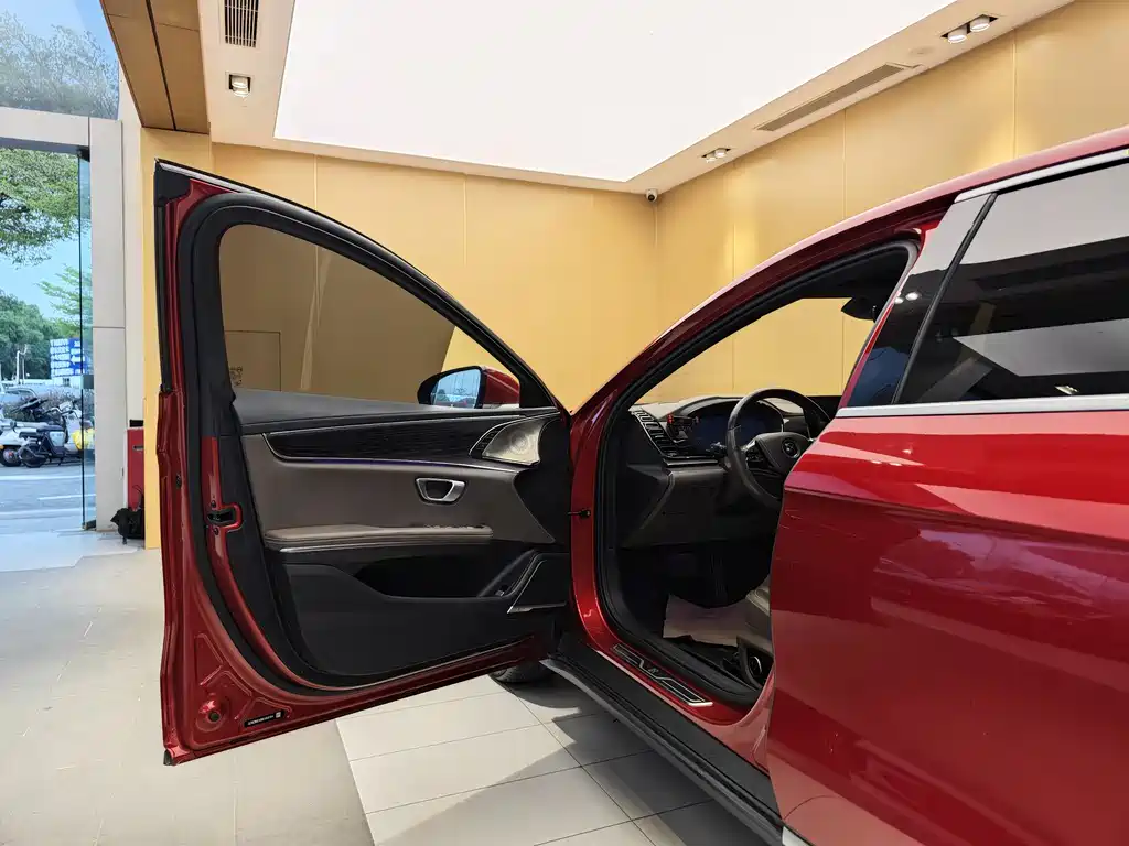 BYD BYD Han 2020 DM AWD Performance Edition Premium Model 2021 - thumbnail 7