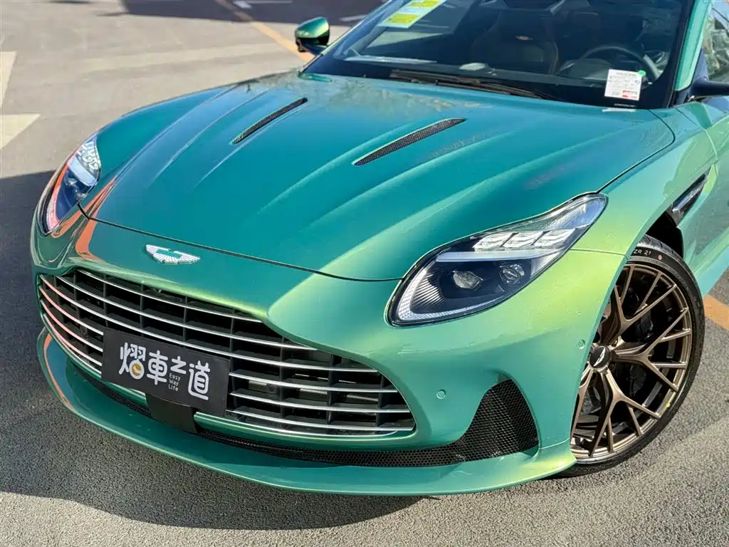 Aston Martin Aston Martin DB12 2025 4.0T V8 Coupe 2026 - thumbnail 29