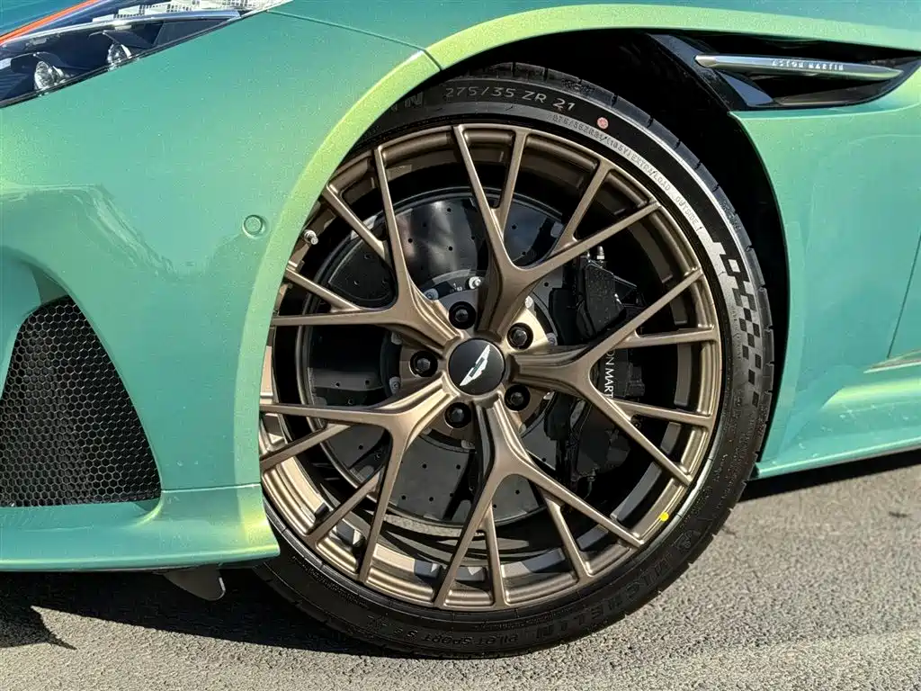 Aston Martin Aston Martin DB12 2025 4.0T V8 Coupe 2026 - thumbnail 30