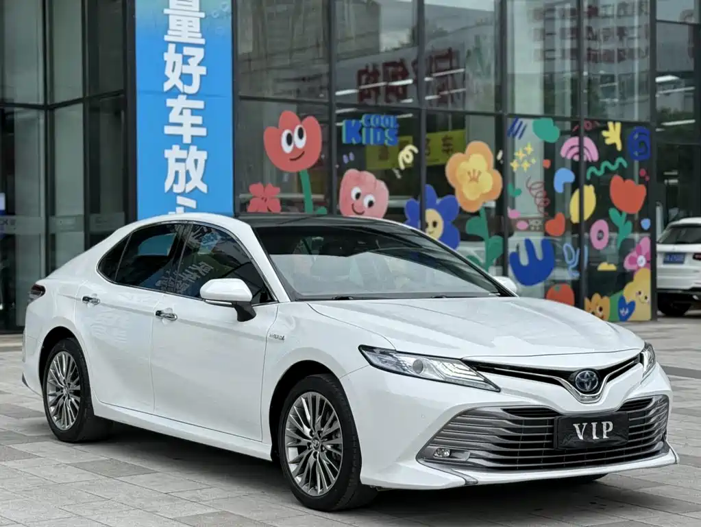 Toyota Toyota Camry 2019 Model Year Facelift Hybrid 2.5HG Luxury Edition 2020 - thumbnail 3