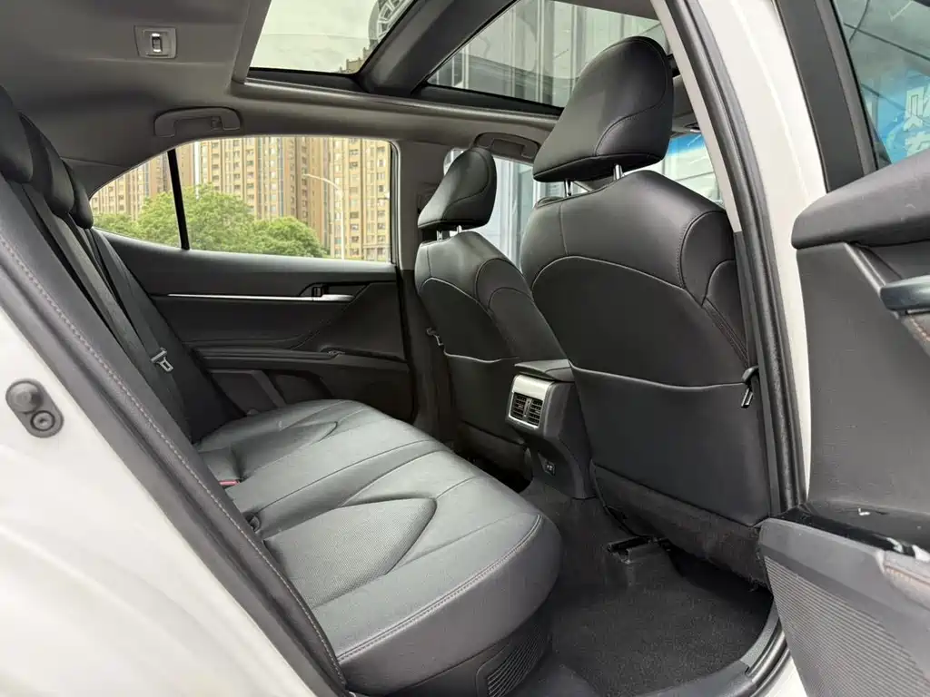 Toyota Toyota Camry 2019 Model Year Facelift Hybrid 2.5HG Luxury Edition 2020 - thumbnail 7