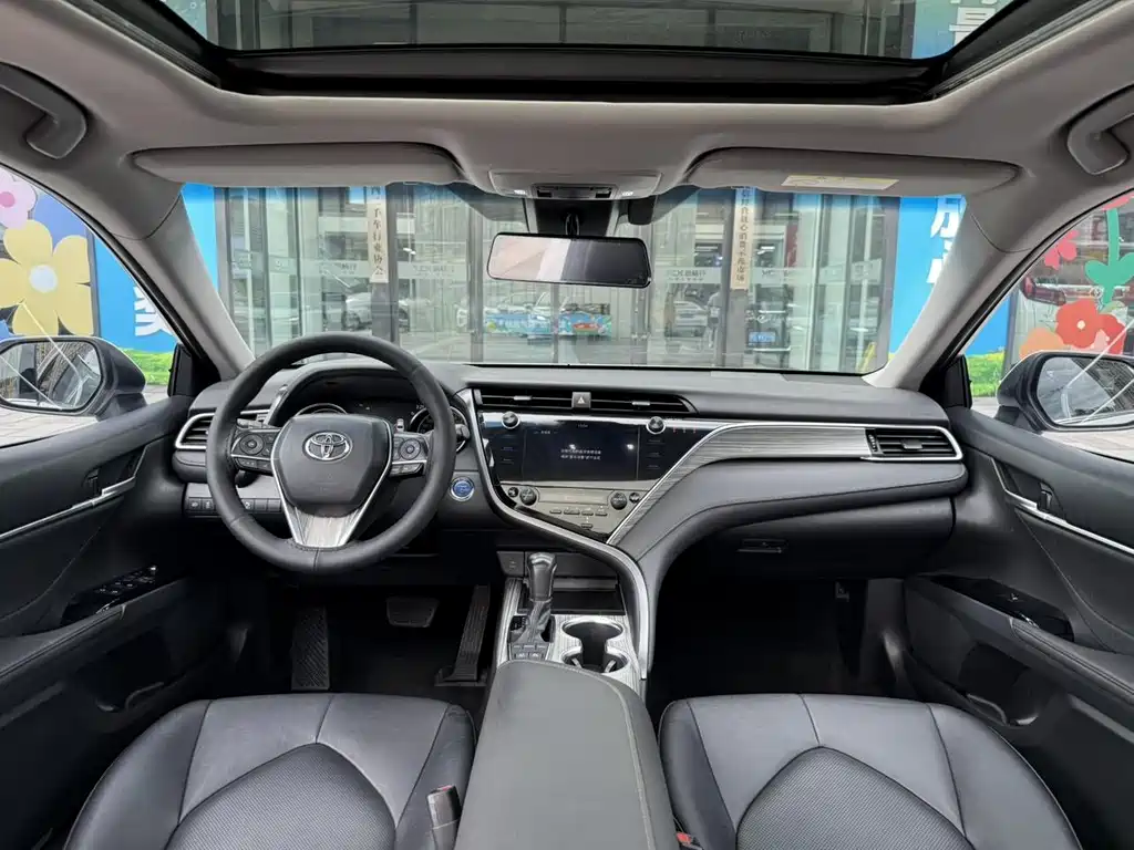 Toyota Toyota Camry 2019 Model Year Facelift Hybrid 2.5HG Luxury Edition 2020 - thumbnail 9