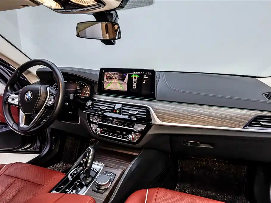 BMW BMW 5 Series 2022 Model Year Facelift 530Li Leading Edition Luxury Package 2022 - thumbnail 13