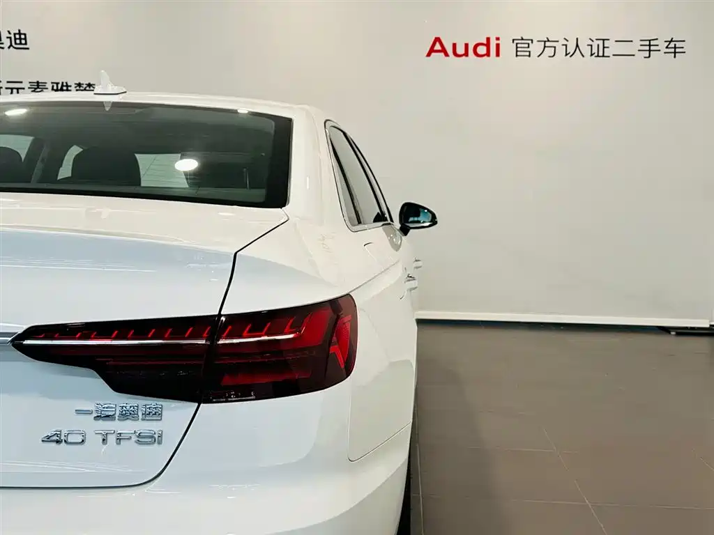 Audi Audi A4L 2023 40 TFSI Fashion Dynamic Model 2023 - thumbnail 16