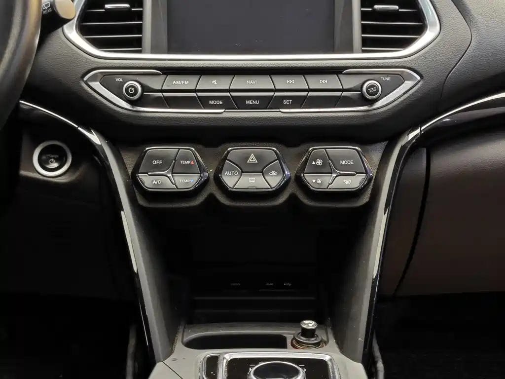 GAC Group Weltmeister PHEV 2019 Elite Edition 2019 - thumbnail 18