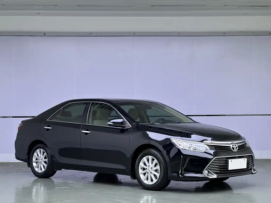 Toyota Toyota Camry 2015 2.0G LE 2016 - thumbnail 3