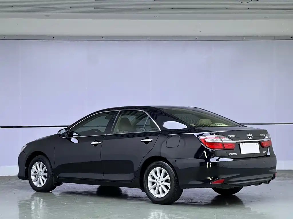 Toyota Toyota Camry 2015 2.0G LE 2016 - thumbnail 4