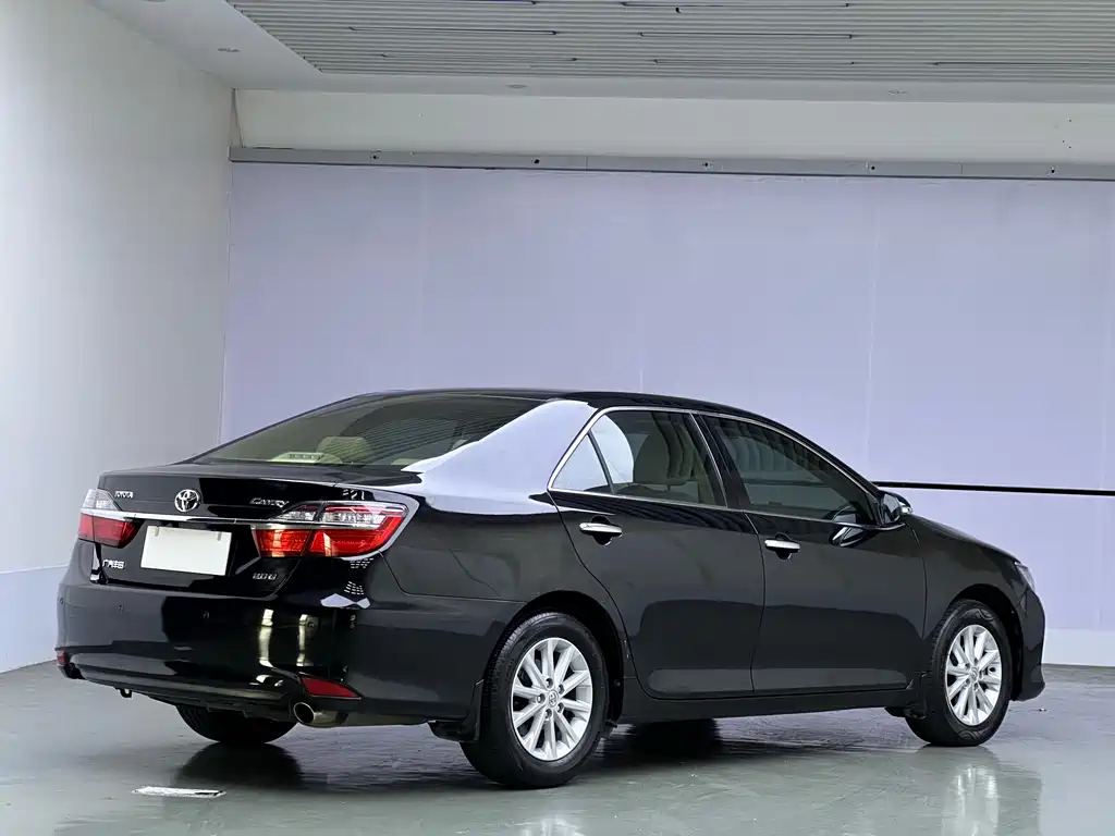 Toyota Toyota Camry 2015 2.0G LE 2016 - thumbnail 6