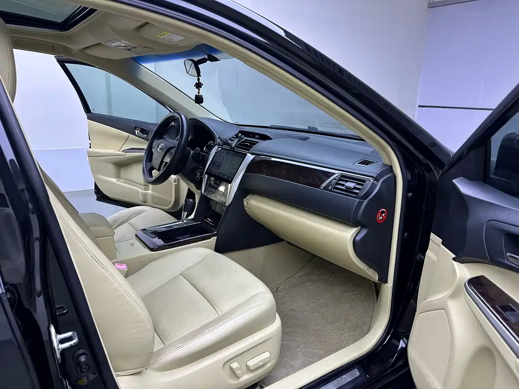 Toyota Toyota Camry 2015 2.0G LE 2016 - thumbnail 12