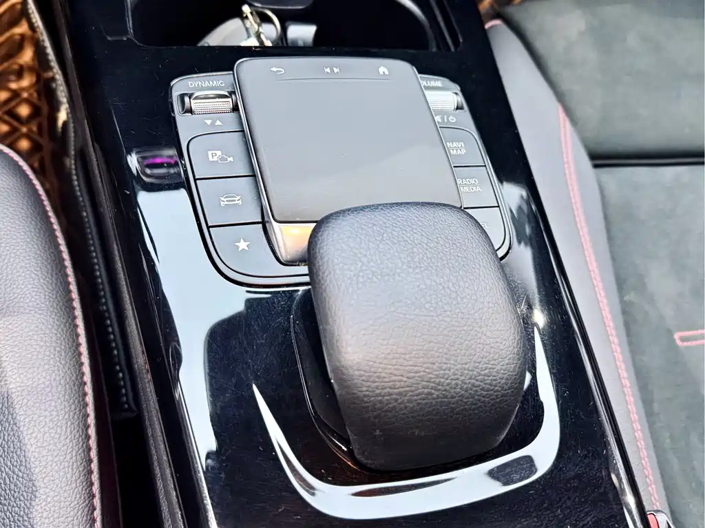 Mercedes-Benz Mercedes-Benz A-Class 2023 A 200 L Fashion Edition 2023 - thumbnail 15