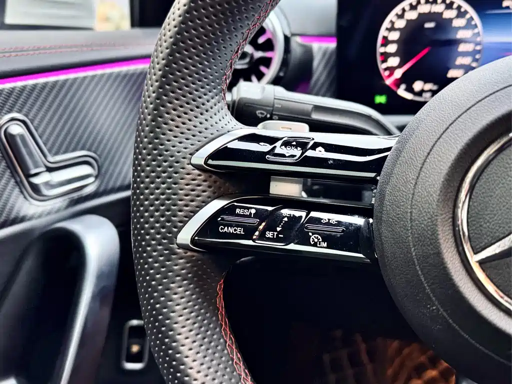 Mercedes-Benz Mercedes-Benz A-Class 2023 A 200 L Fashion Edition 2023 - thumbnail 16