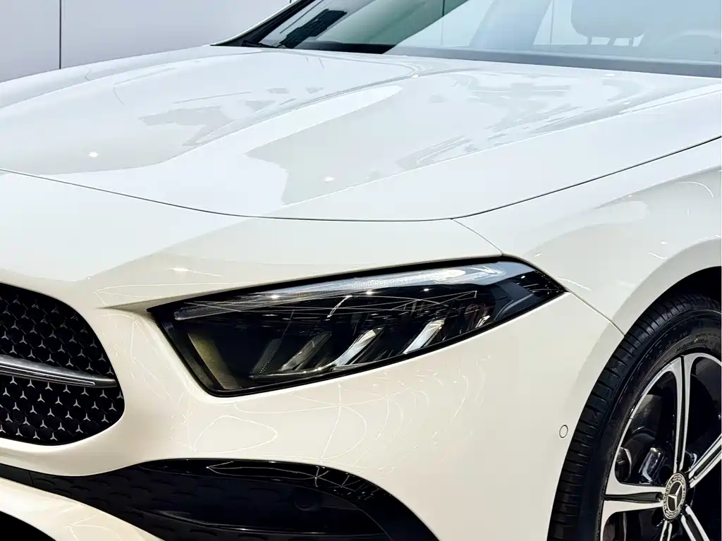 Mercedes-Benz Mercedes-Benz A-Class 2023 A 200 L Fashion Edition 2023 - thumbnail 20