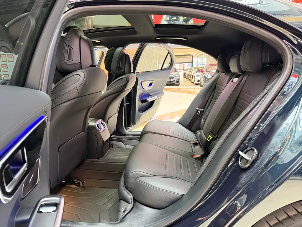 Mercedes-Benz Mercedes-Benz C-Class 2023 Model Year Facelift 2 C 260 L Sport Edition 2024 - thumbnail 18