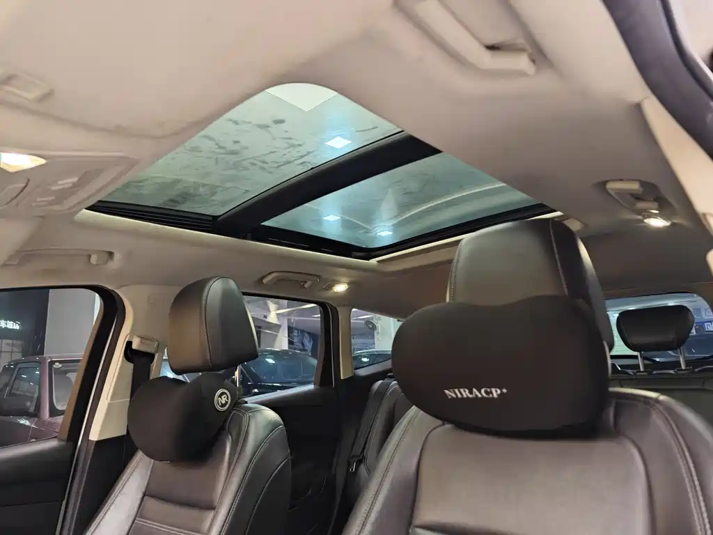 Ford Ford Escape 2018 EcoBoost 180 2WD Luxury Wing Model 2018 - thumbnail 12