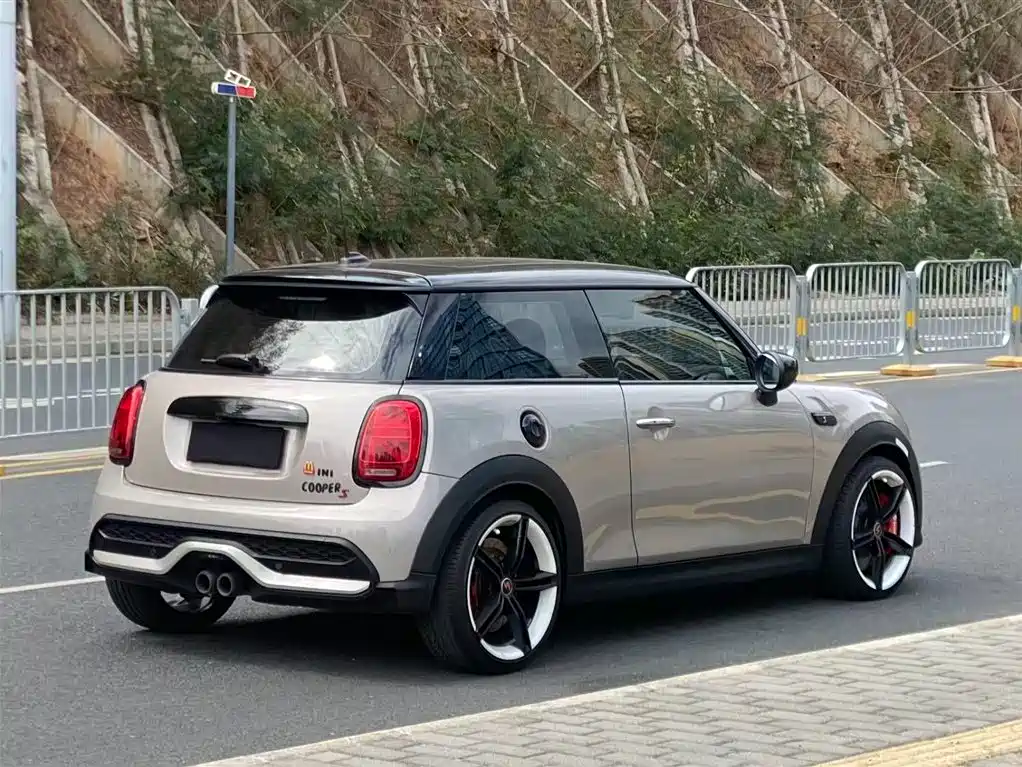 MINI MINI 2022 2.0T COOPER S Racing 2021 - thumbnail 4